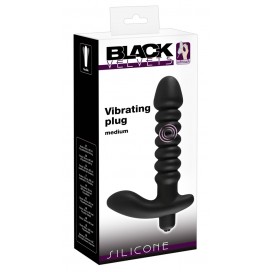 Black velvets vibrating