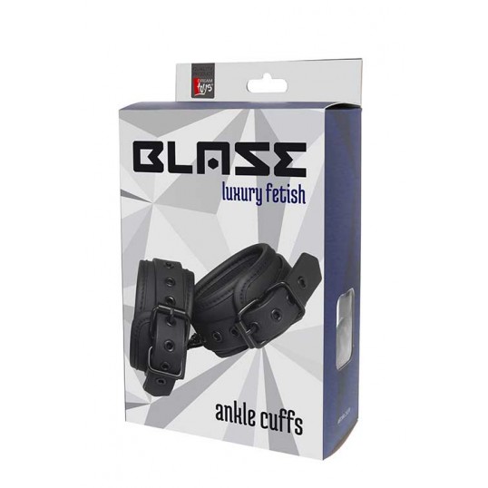 Blaze ankle cuff black