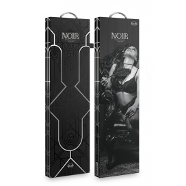 Noir soft feather tickler black
